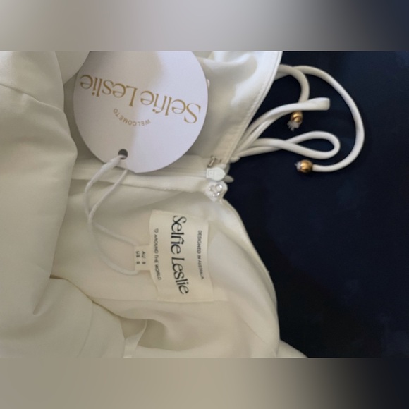 Selfie Leslie Ruffle Hem White dress - Picture 4 of 7